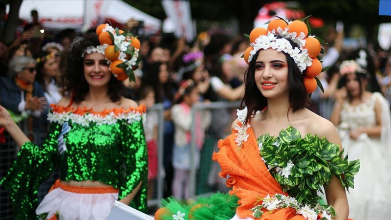 Adana'da Portakal Çiçeği Karnavalı heyecanı sürüyor