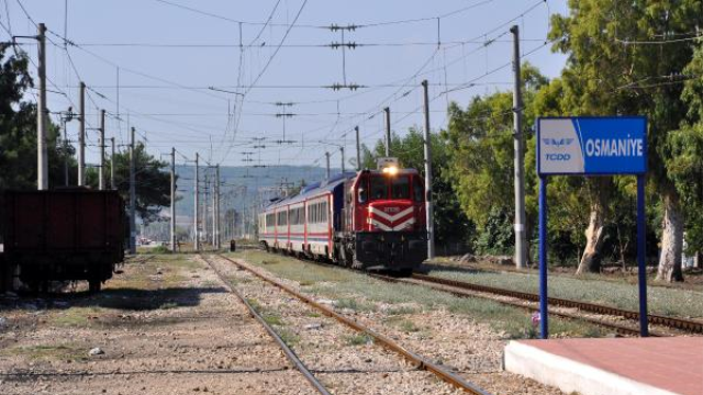 Tren İstasyonundaki Yangında Zarar 1 Milyon Lira