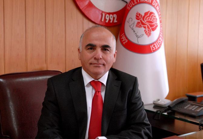 Rektör İbicioğlu paralel yapı operasyonunda tutuklandı