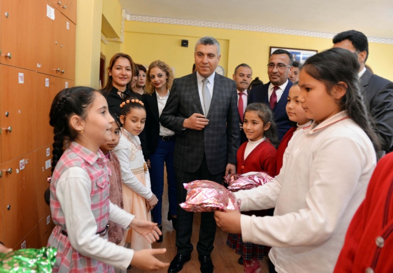 Osmaniye Suriyeli Öğrenciler, Türk Kardeşleri İçin Atkı ve Bere Ördü 