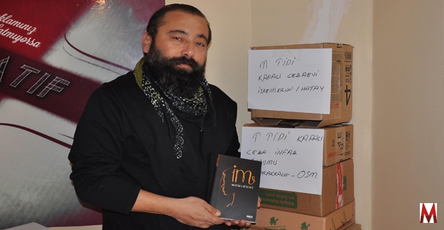 Yazdığı ilk kitabı, cezaevlerine gönderdi